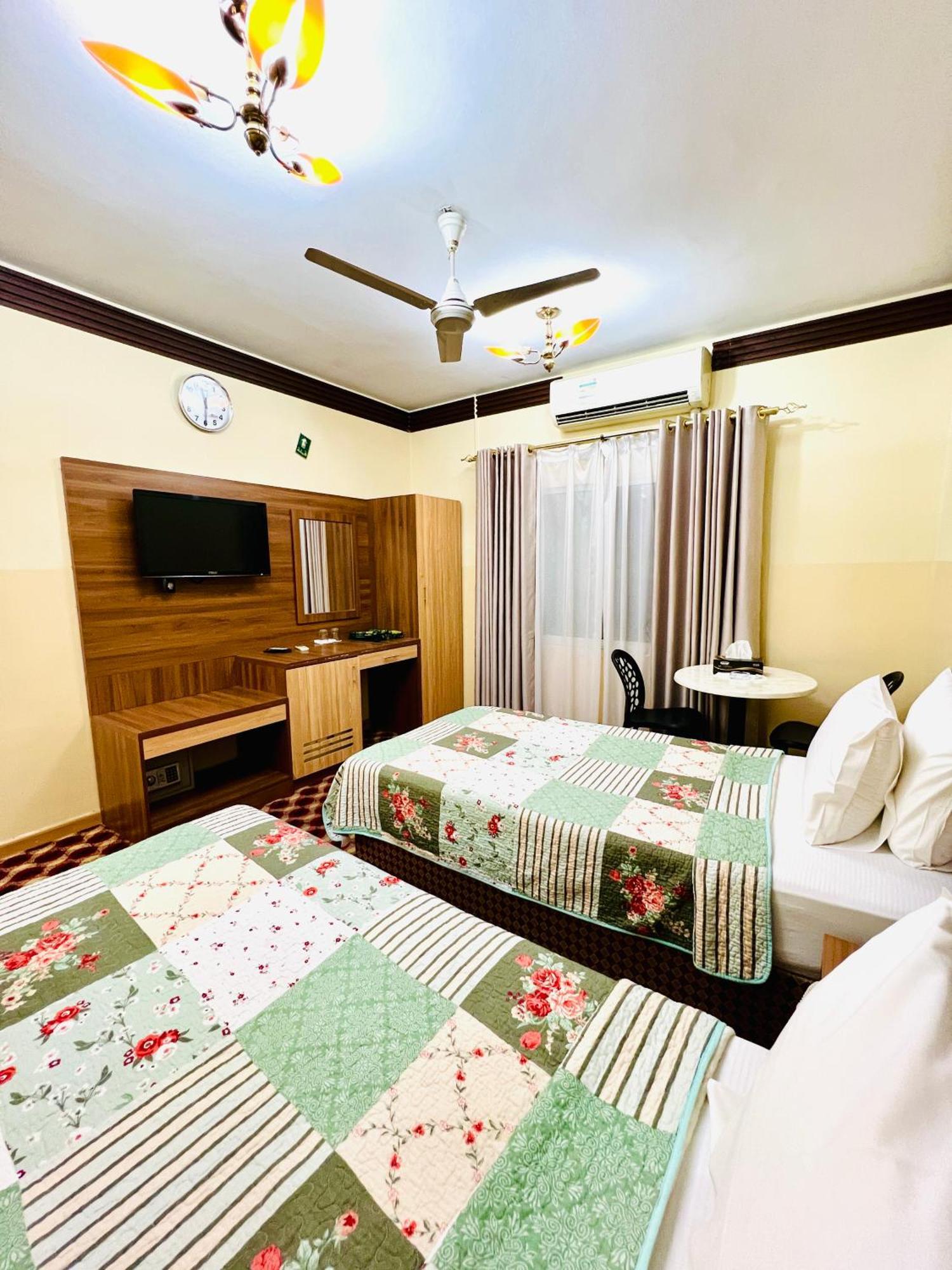 Al Ahrar Hotel Дубай Экстерьер фото