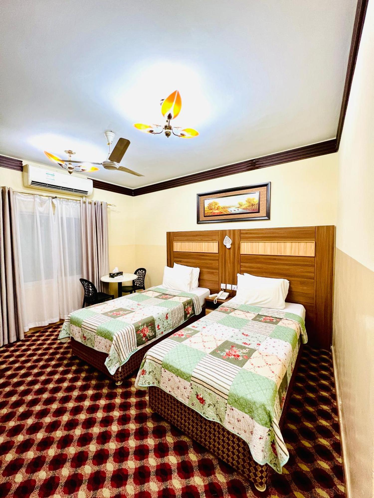 Al Ahrar Hotel Дубай Экстерьер фото